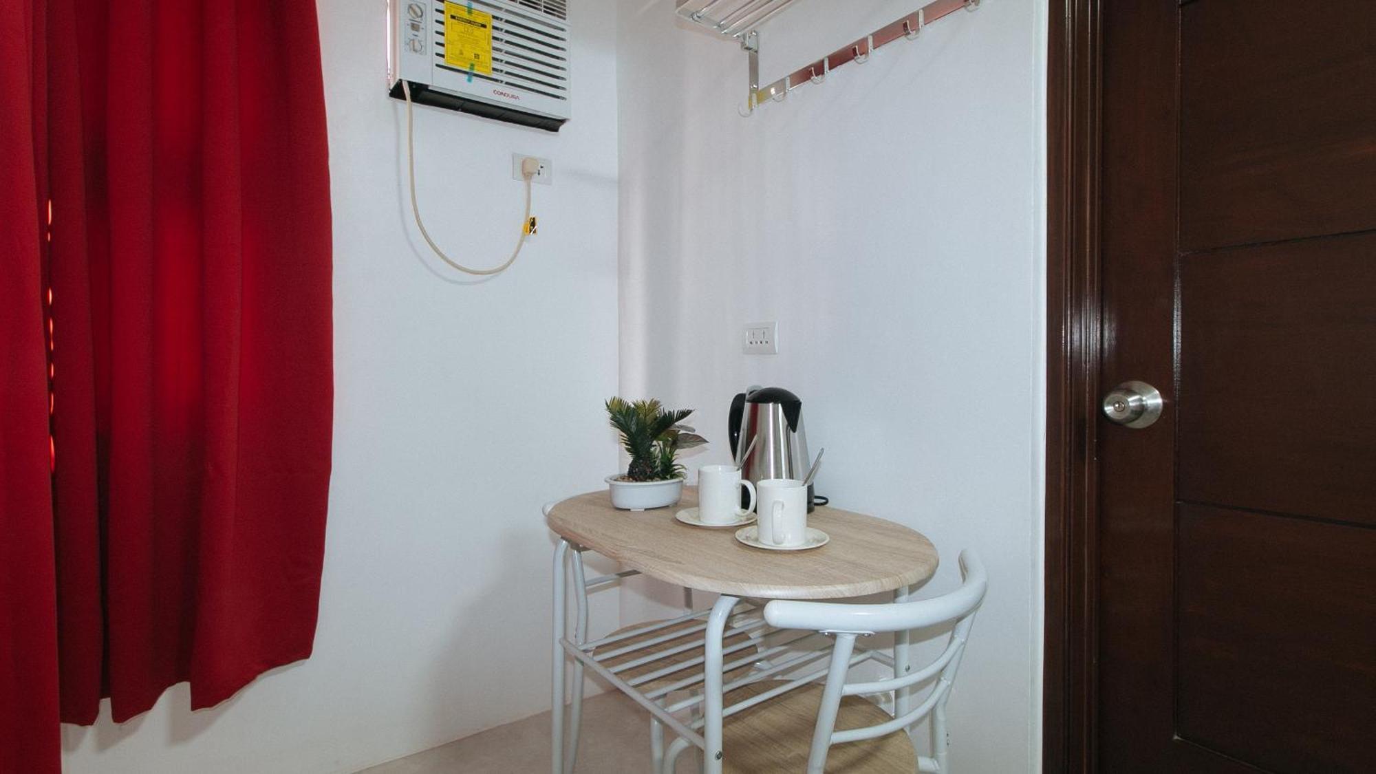 Reddoorz Near Ust Sampaloc Manila Hotel Kültér fotó