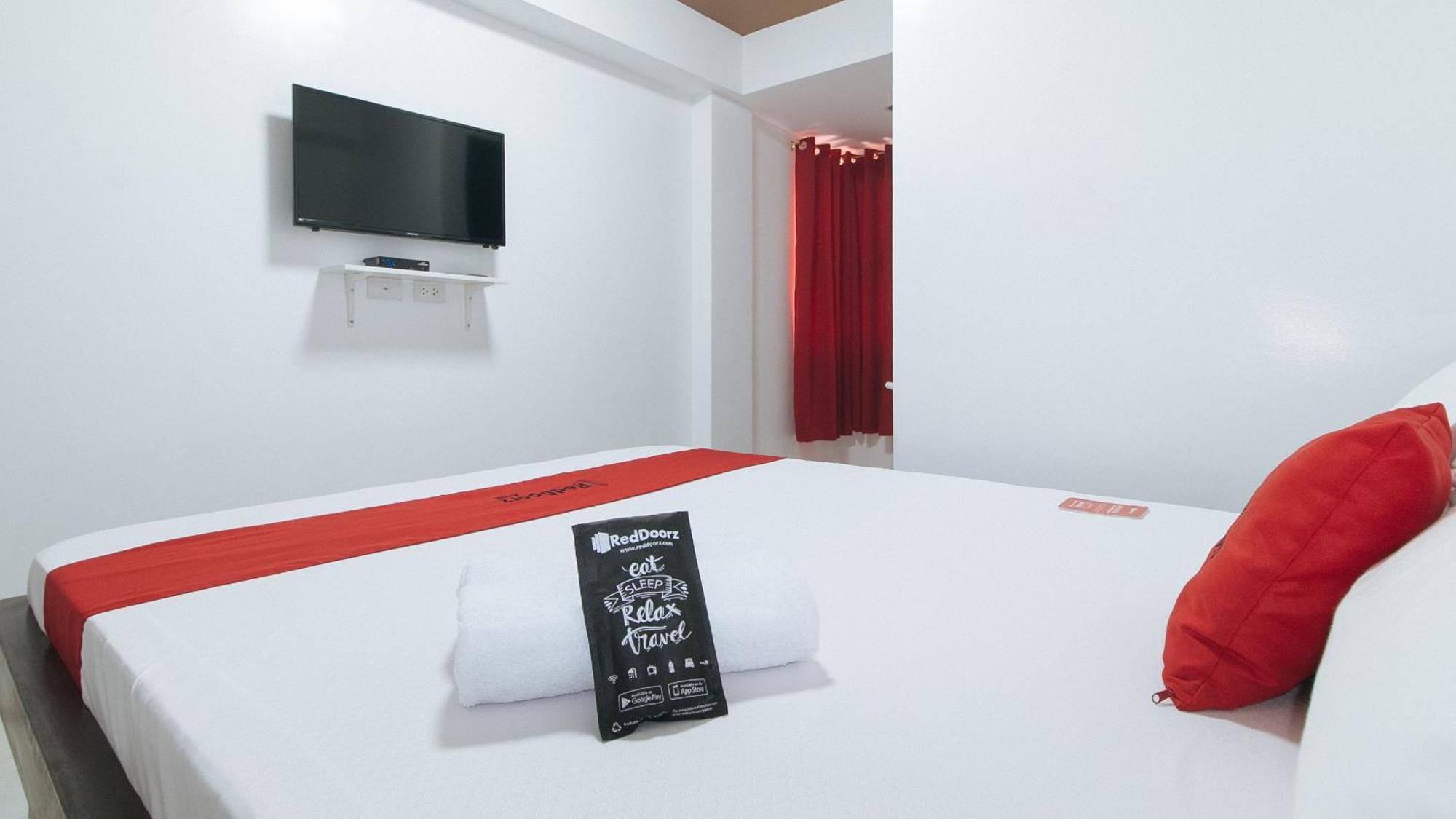 Reddoorz Near Ust Sampaloc Manila Hotel Kültér fotó