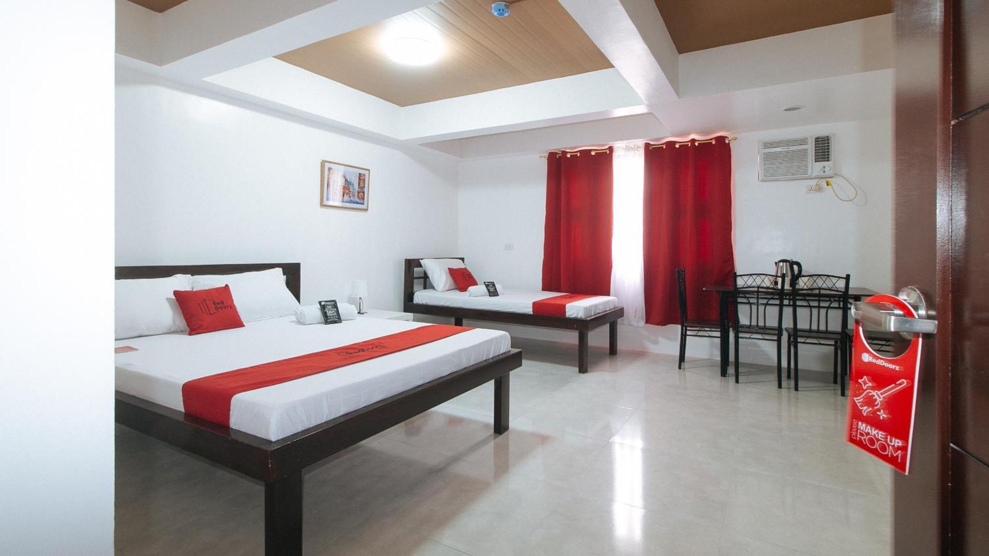 Reddoorz Near Ust Sampaloc Manila Hotel Kültér fotó