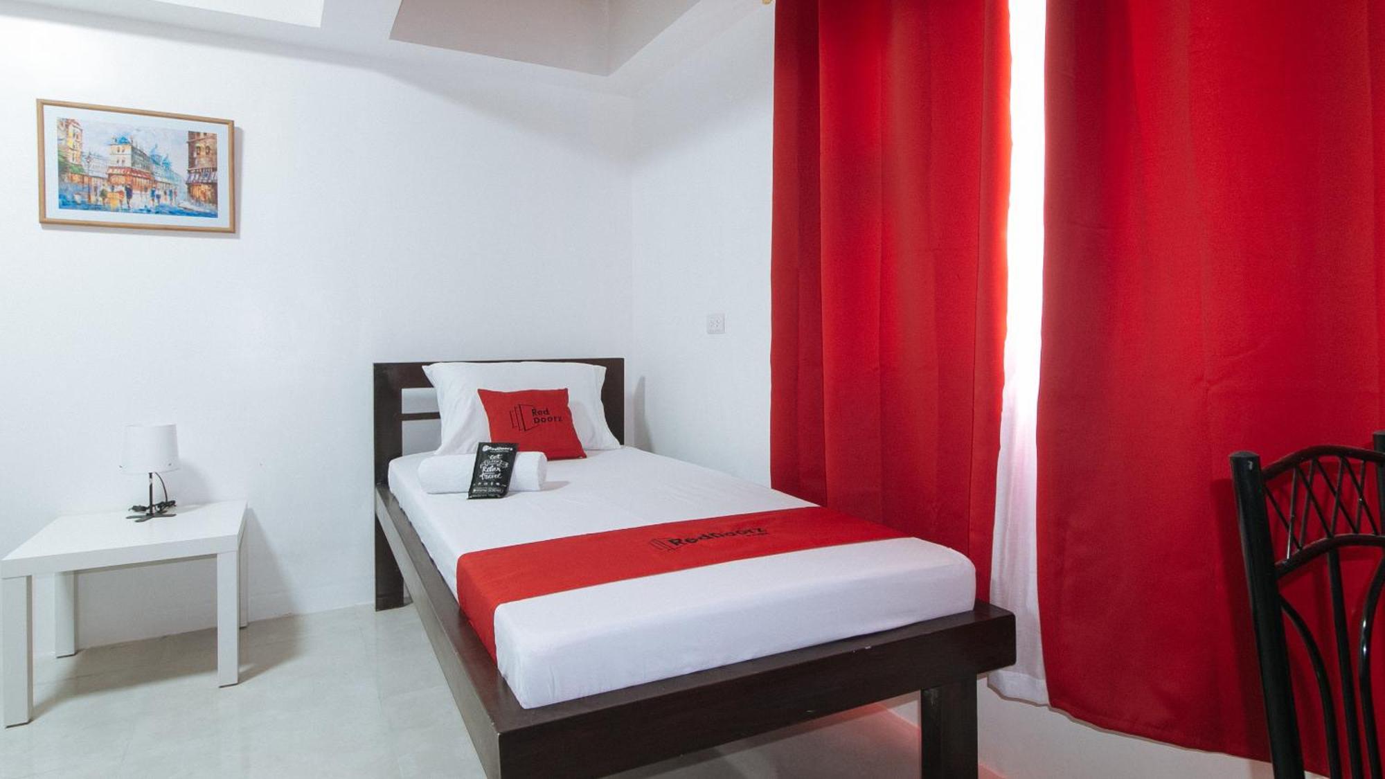 Reddoorz Near Ust Sampaloc Manila Hotel Kültér fotó